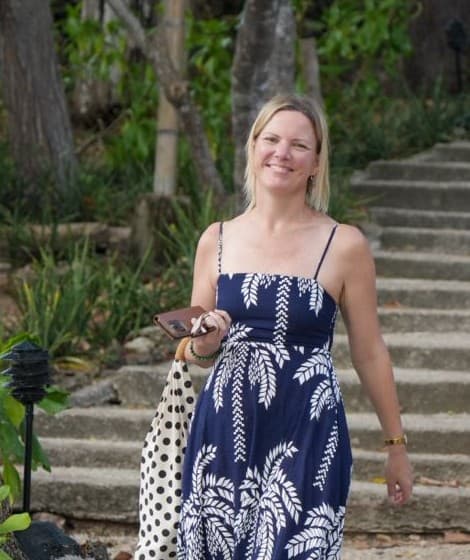 Sarah Prince (Thapa)